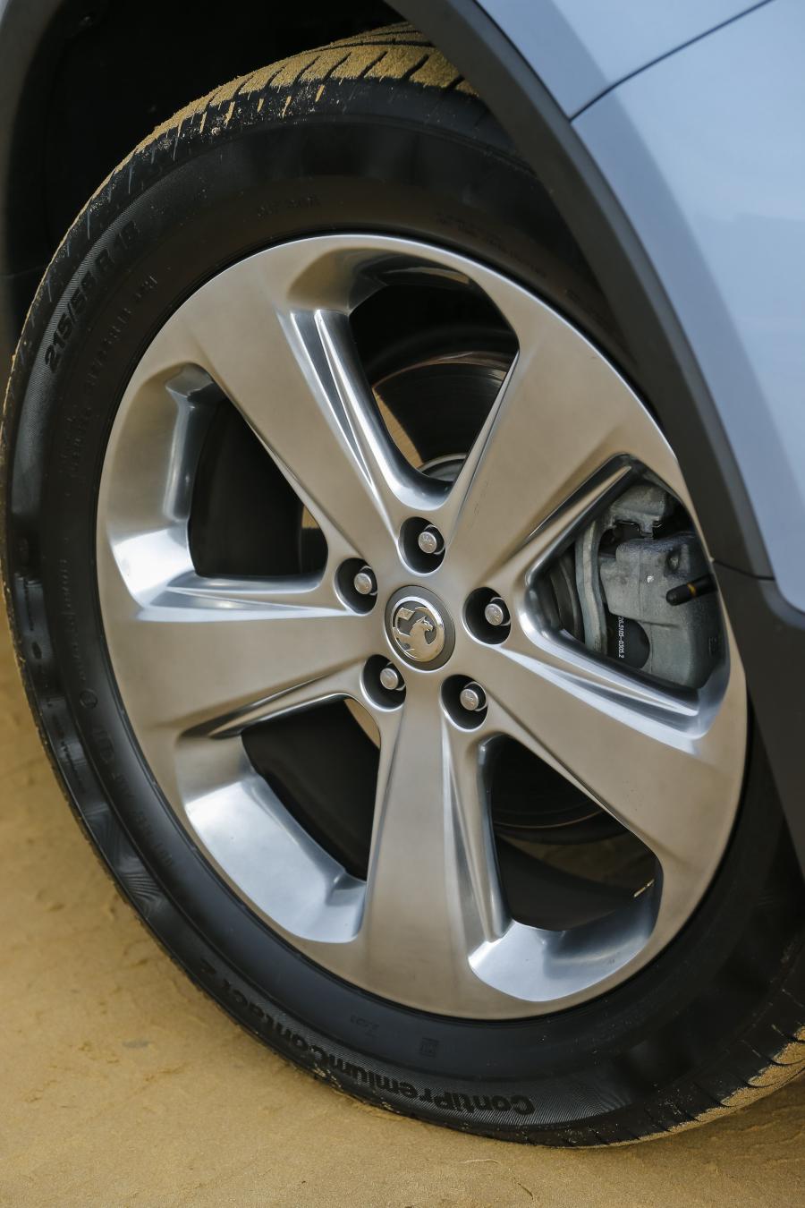  Vauxhall Mokka 2012 года  (фото 80 из 365)